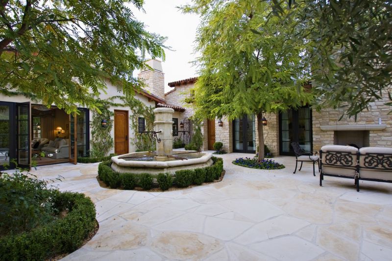 Courtyard Design Service